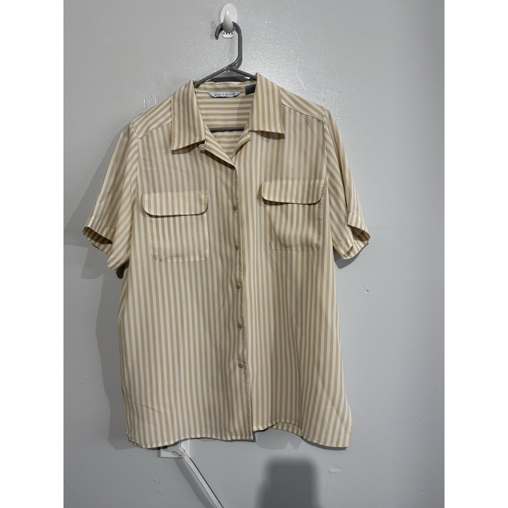 Vintage Ship 'N Shore Women's Tan Short Sleeve‎ Shirt Size 14